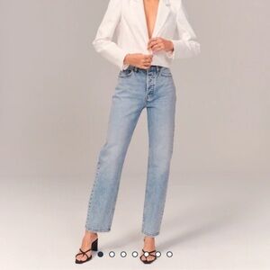 Abercrombie & Fitch The Dad High Rise Jeans
